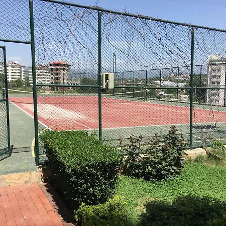 Crown - - Studio Flat Apartment Avsallar